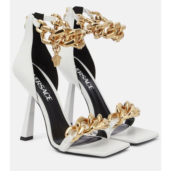 Versace NIB Medusa Square Toe Curb Chain Ankle Strap Heels Sandals 39.5 White - Picture 1 of 8